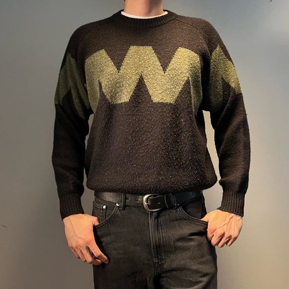 Vintage Sweater - Picture 3 of 4